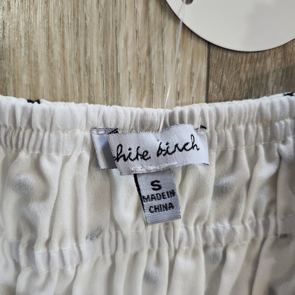 Polka Dot Off White Sleeveless Woman's Cute Spring Summer Romper✨️ (S) - Picture 7 of 12